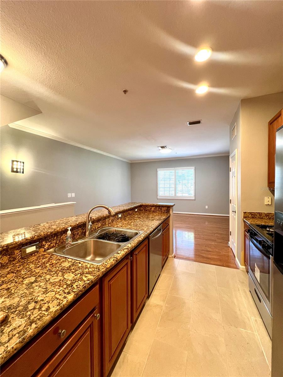 Image 12 of 27 For 809 Harbor Oak Lane