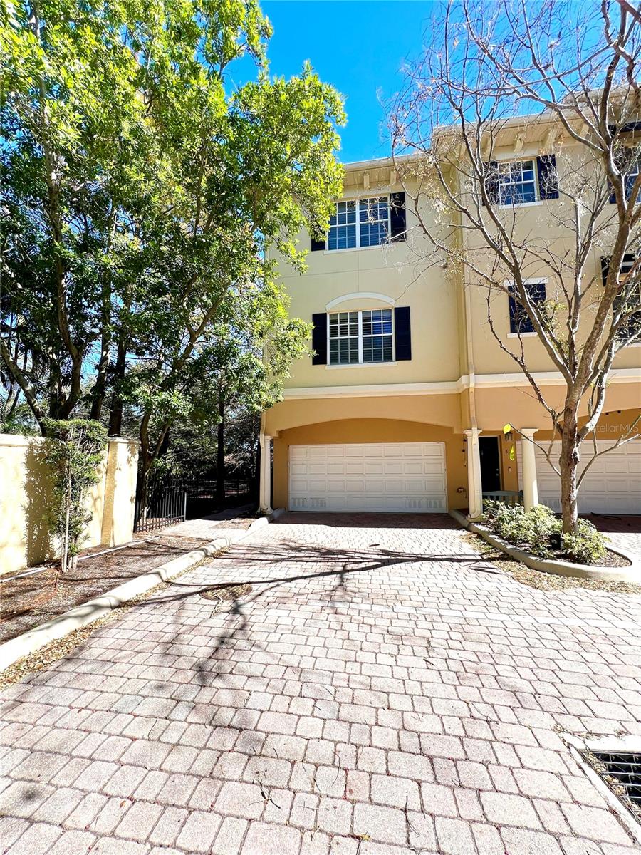 Image 2 of 27 For 809 Harbor Oak Lane