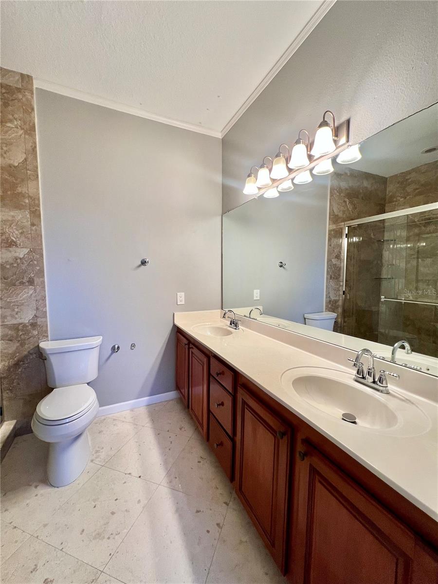 Image 20 of 27 For 809 Harbor Oak Lane
