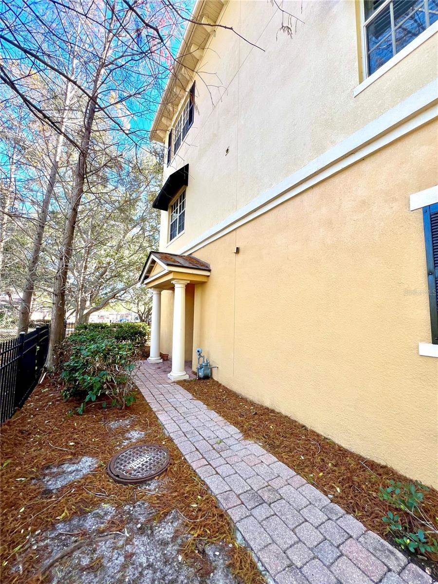 Image 3 of 27 For 809 Harbor Oak Lane