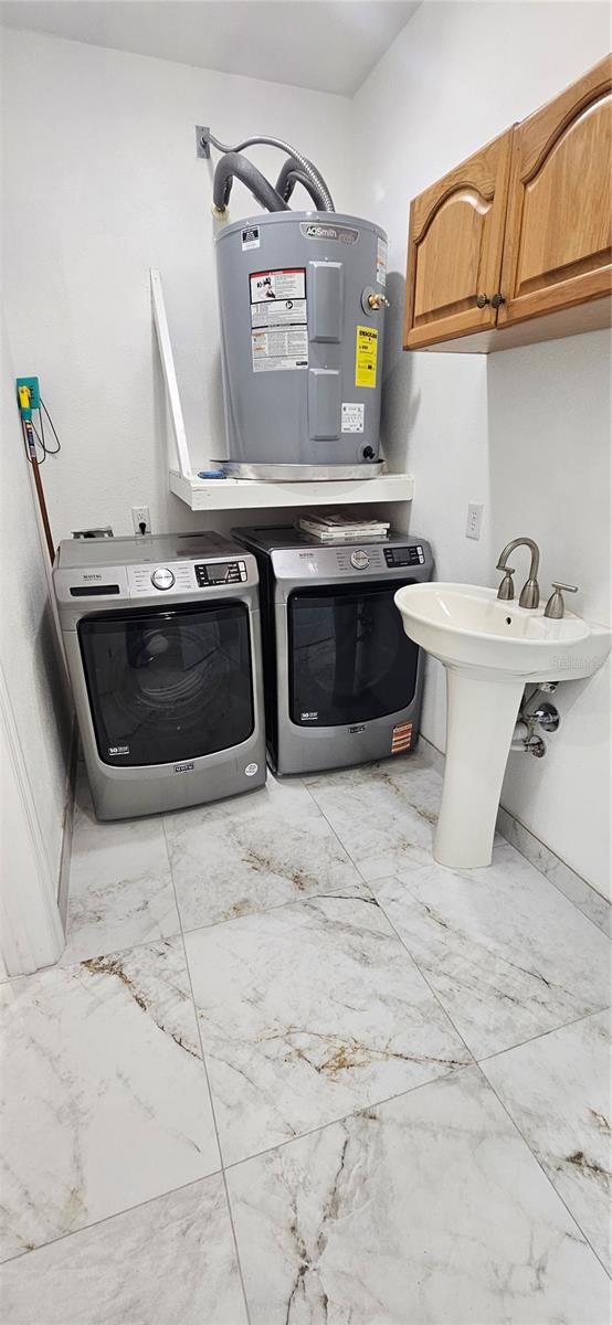 Image 15 of 19 For 528 Wideview Avenue