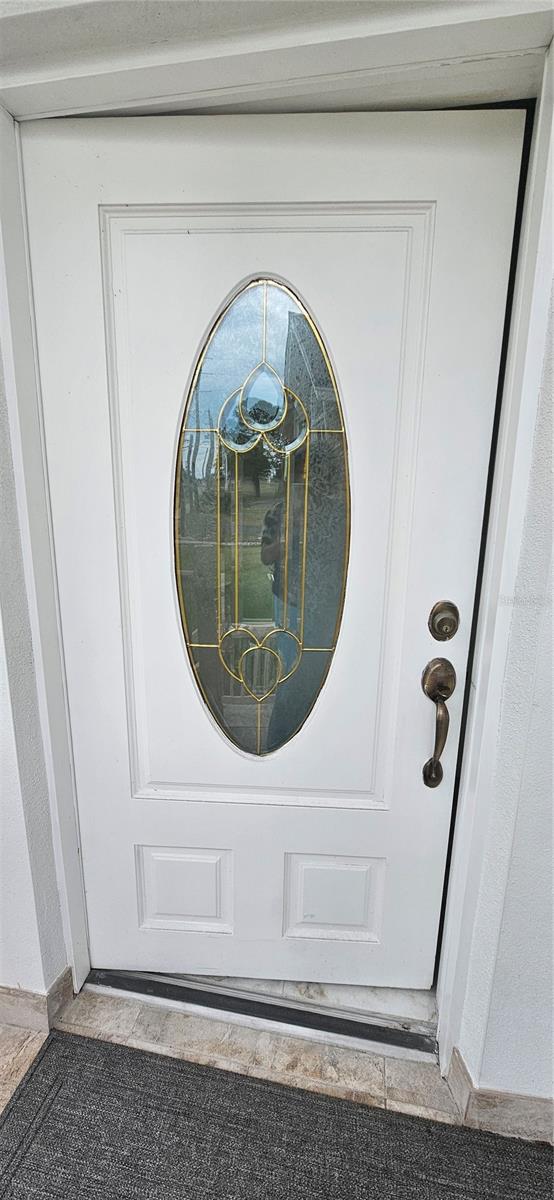 Image 2 of 19 For 528 Wideview Avenue