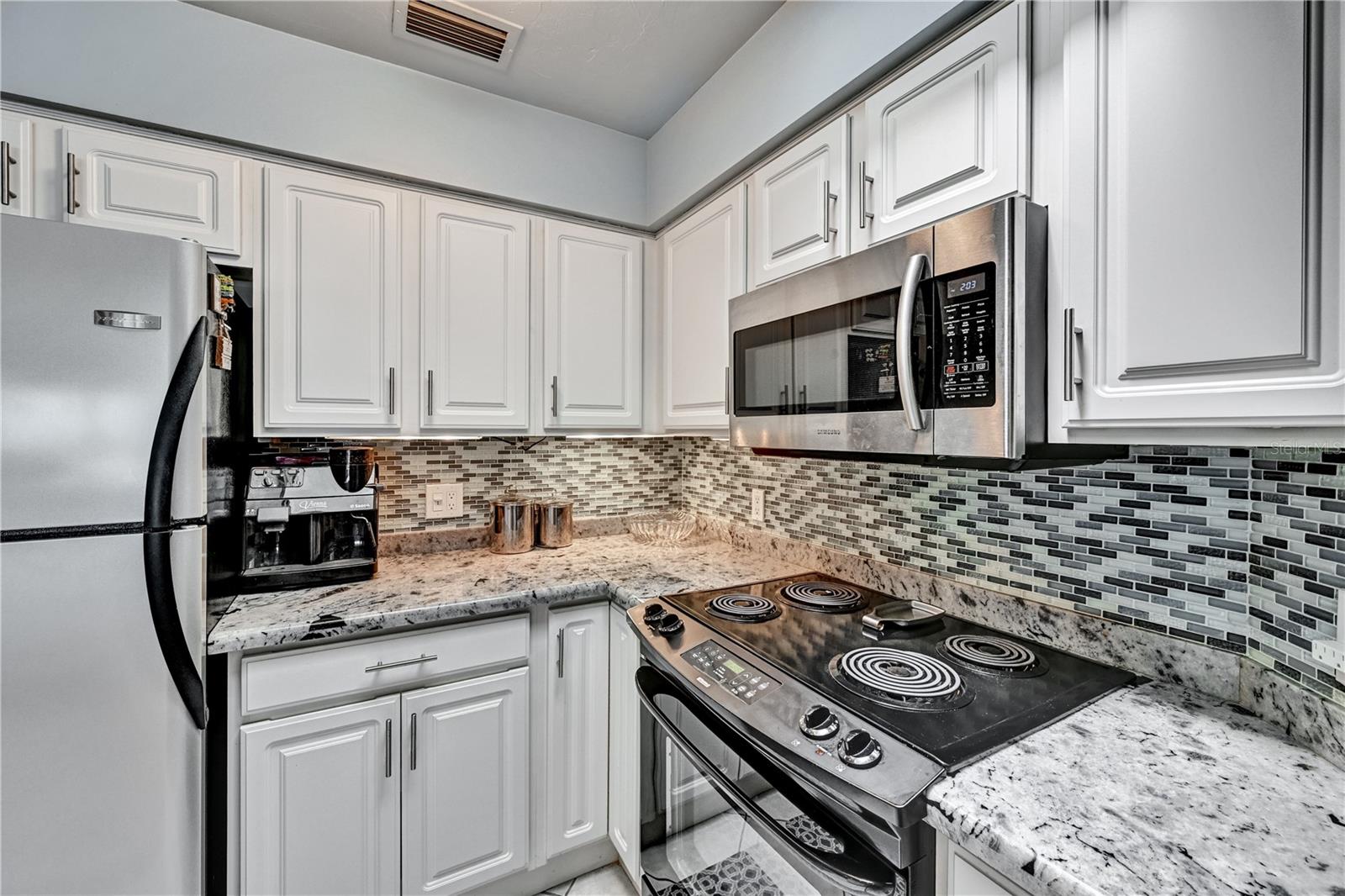 Image 15 of 55 For 5854 Gasparilla Road M22