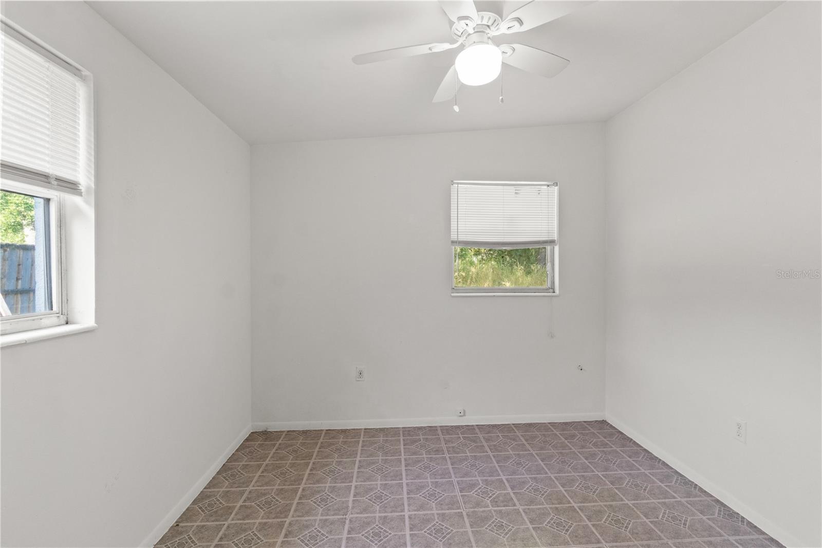 Image 20 of 30 For 1421 14th Street E
