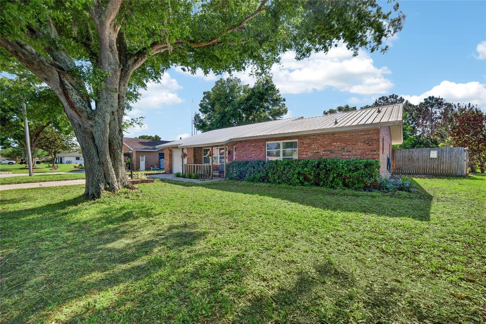 Image 3 of 23 For 2919 Lowell Road