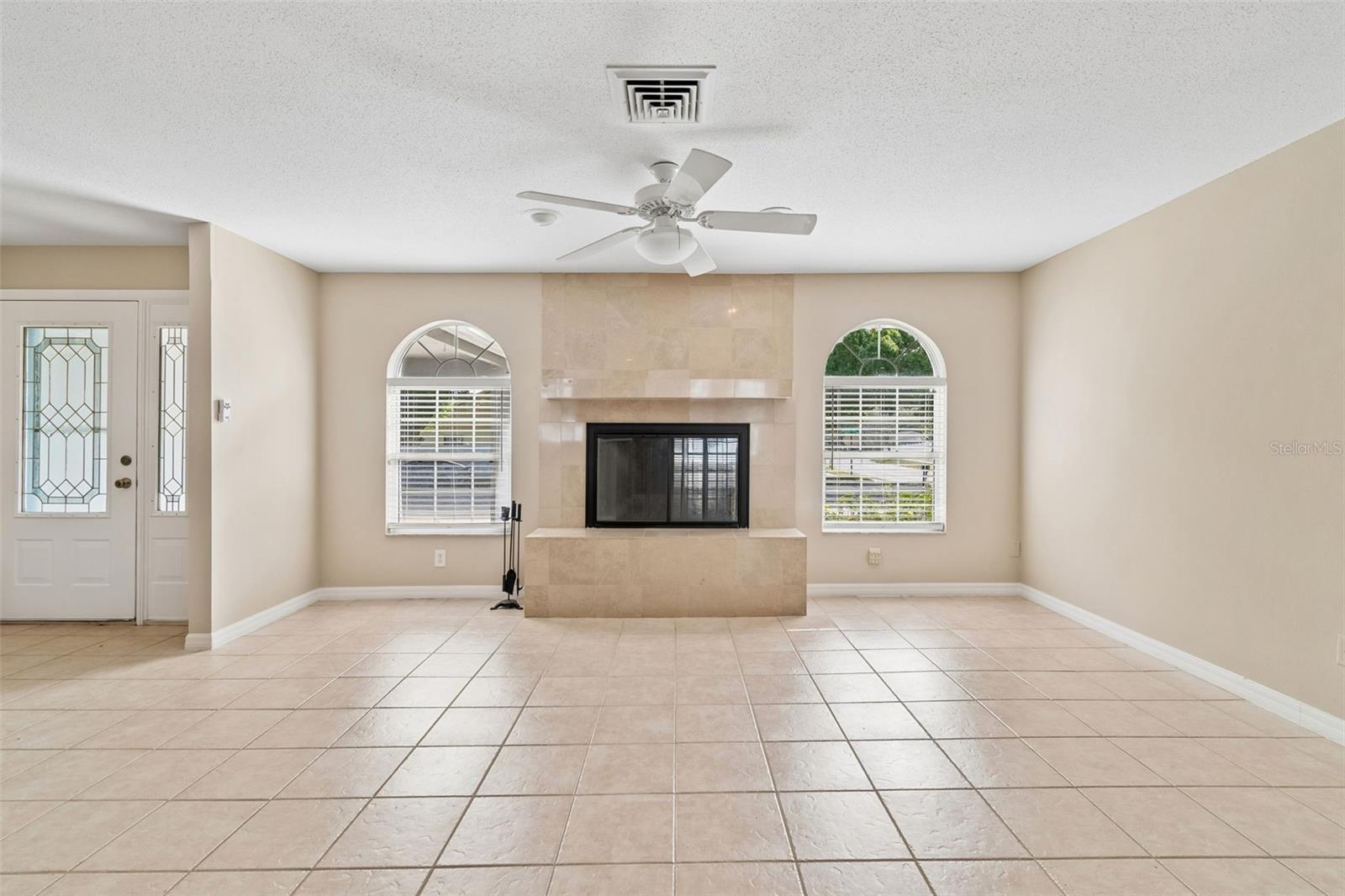 Image 8 of 28 For 2554 Rolling Oaks Drive