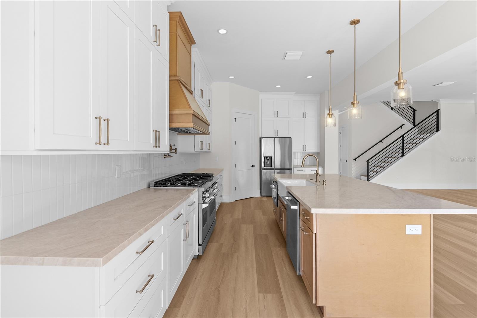 Image 14 of 63 For 2376 Rajel Avenue