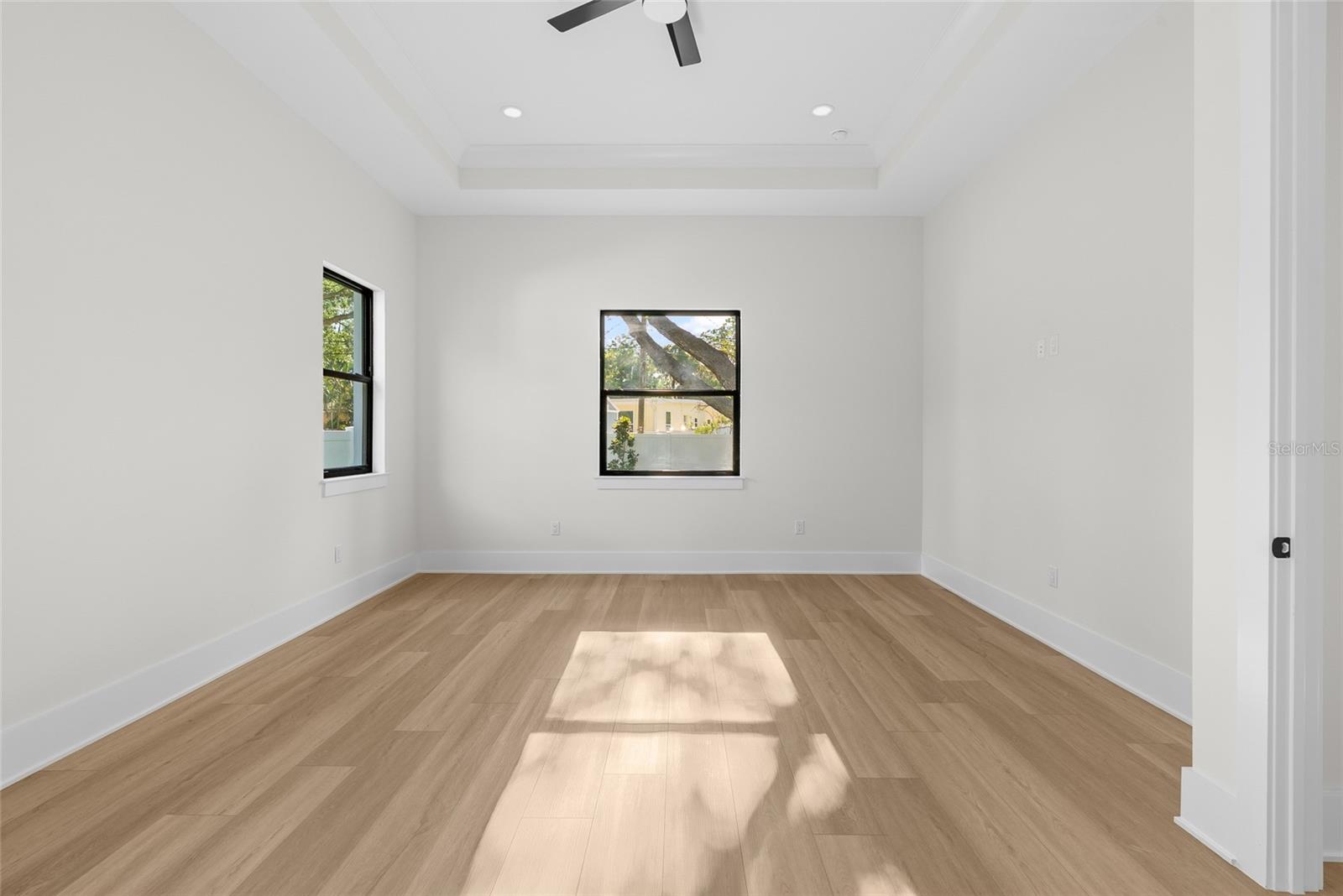 Image 23 of 63 For 2376 Rajel Avenue