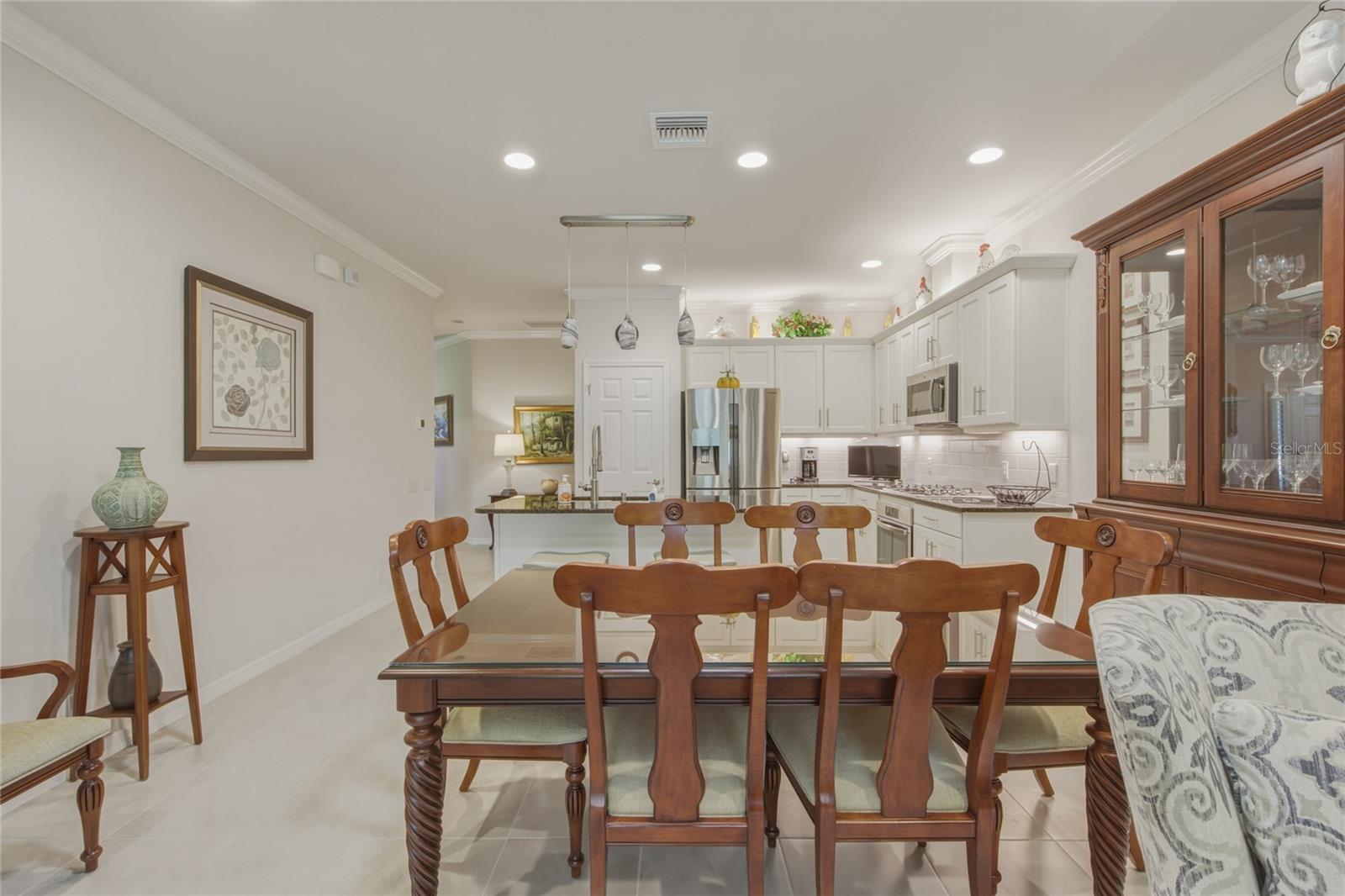 Image 15 of 75 For 8017 Pine Crest Street
