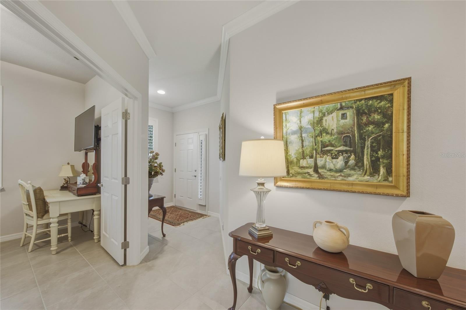 Image 5 of 75 For 8017 Pine Crest Street