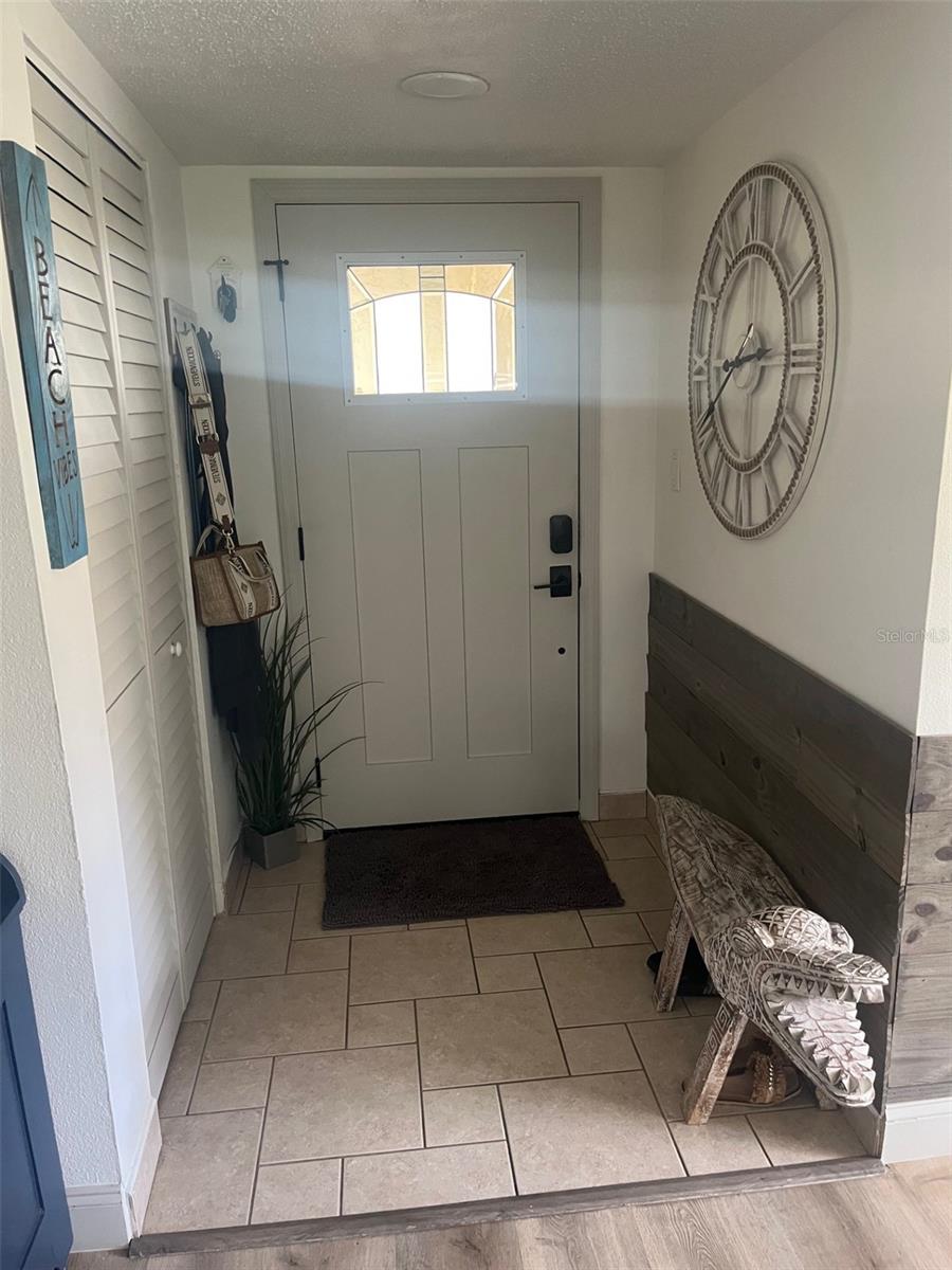 Image 4 of 34 For 700 Starkey Road 1414