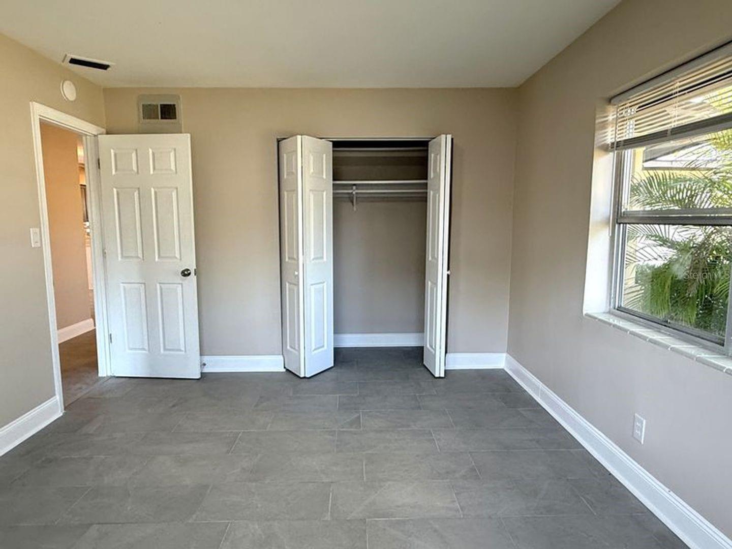 Image 16 of 24 For 2489 Del Rio Way