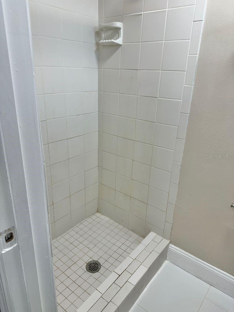 Image 18 of 24 For 2489 Del Rio Way