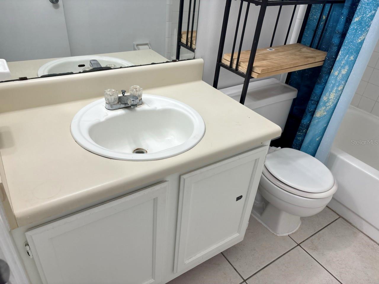 Image 5 of 8 For 2302 Maki Road 25