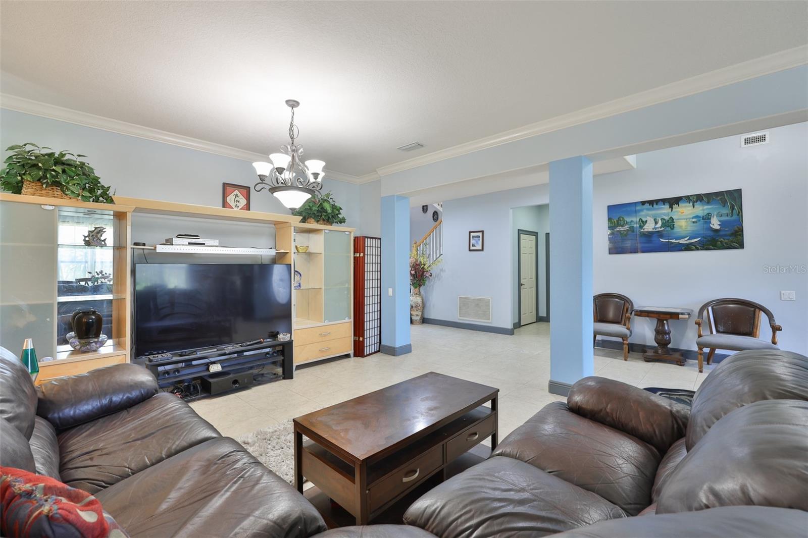 Image 10 of 77 For 2679 Lakebreeze Lane S