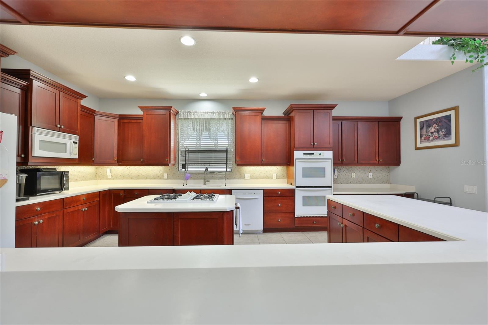 Image 11 of 77 For 2679 Lakebreeze Lane S