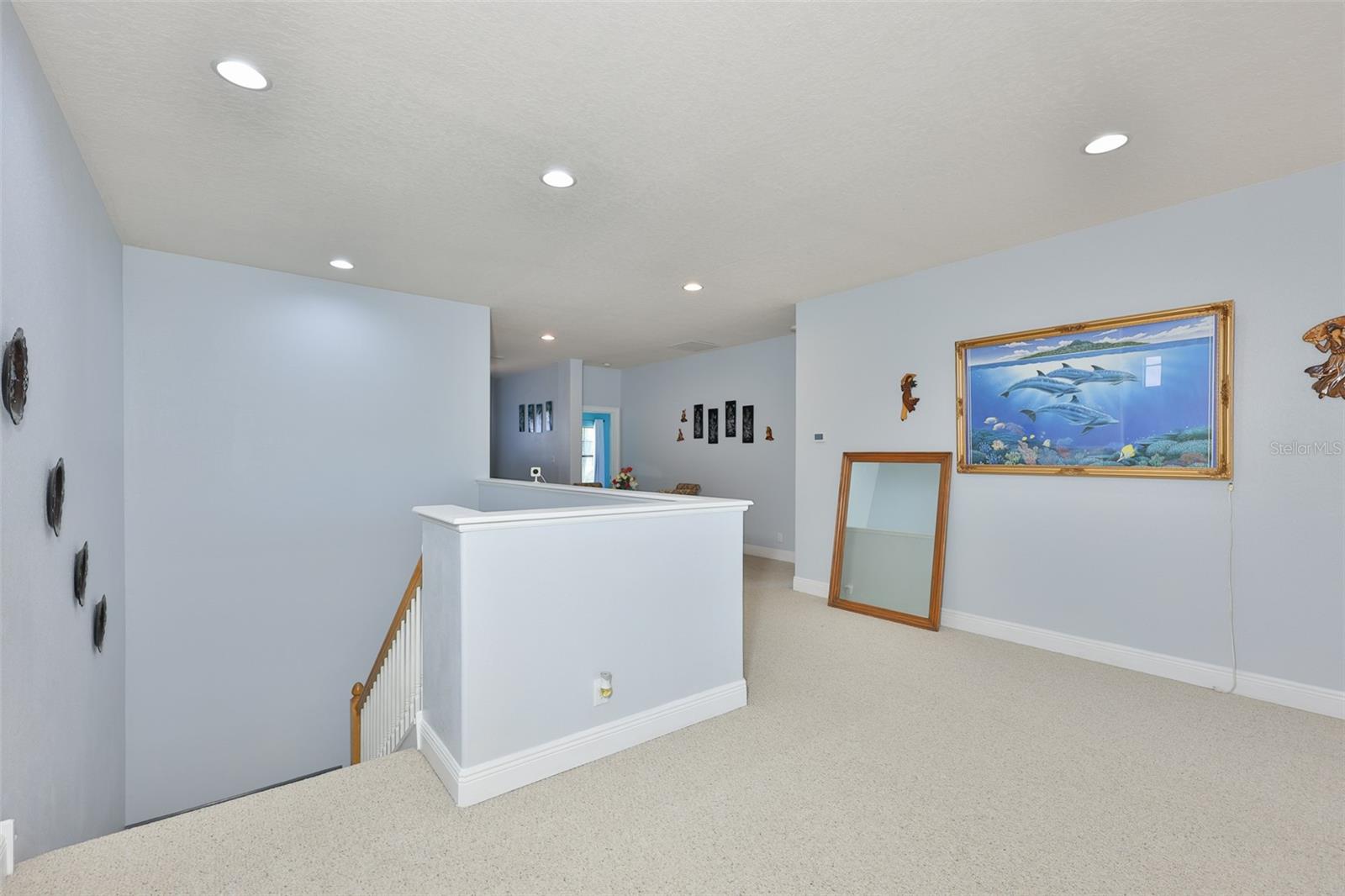 Image 43 of 77 For 2679 Lakebreeze Lane S