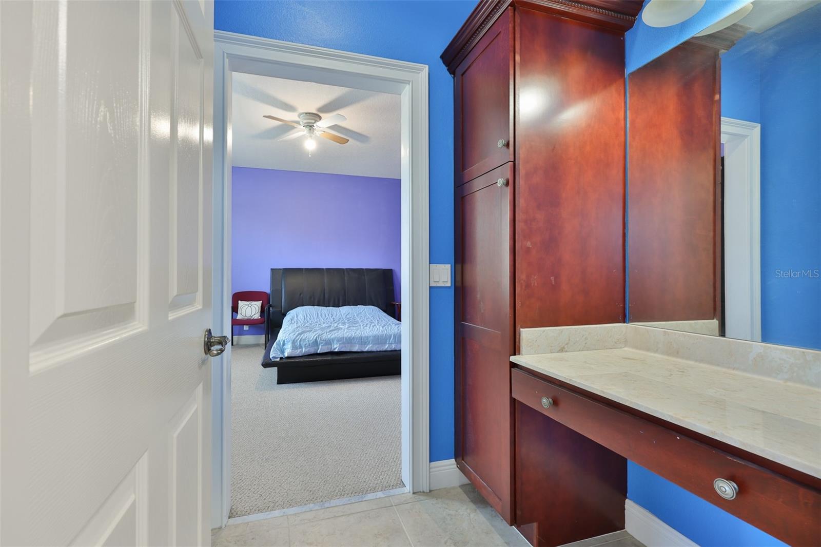 Image 52 of 77 For 2679 Lakebreeze Lane S