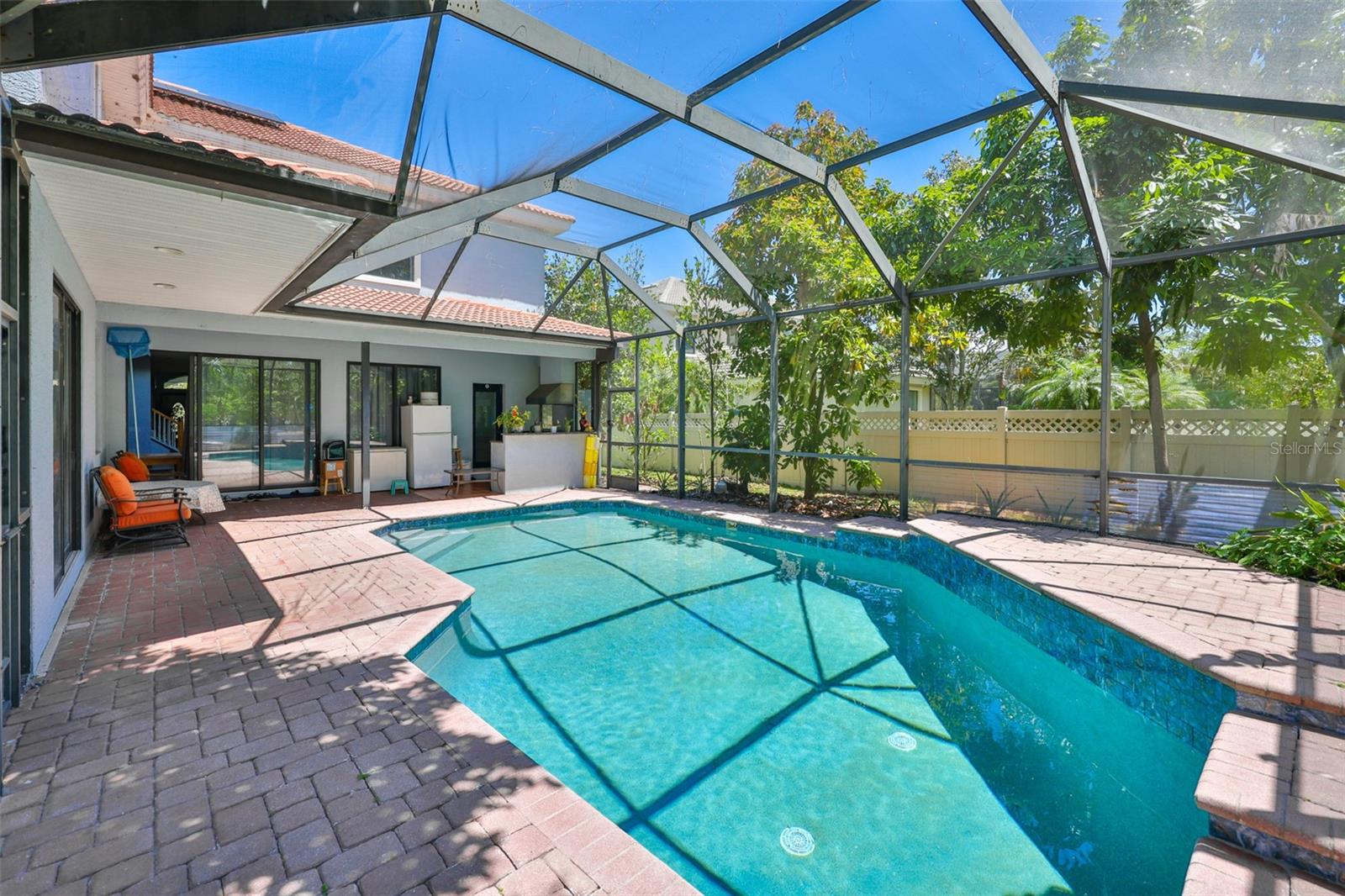 Image 62 of 77 For 2679 Lakebreeze Lane S