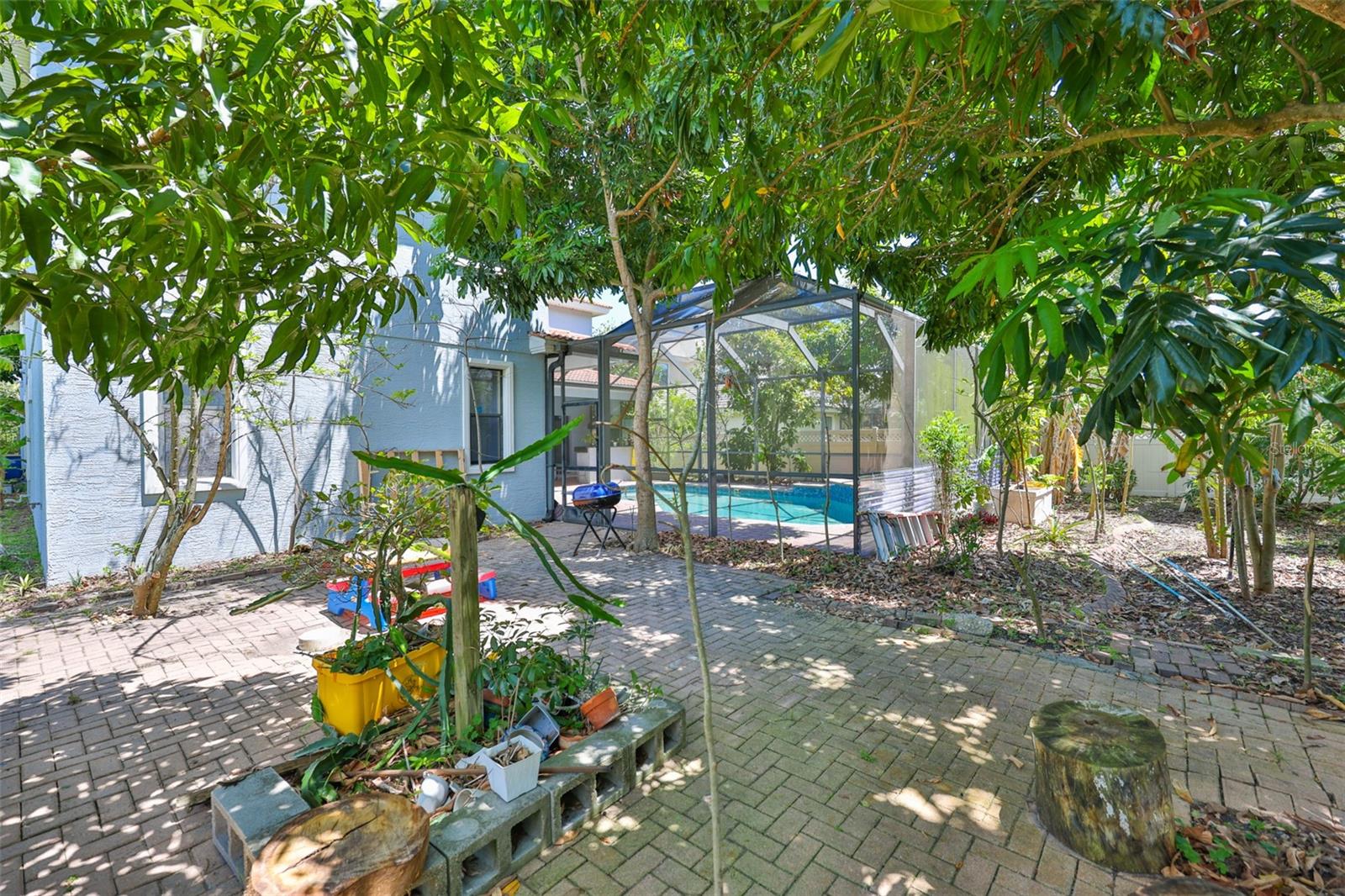 Image 64 of 77 For 2679 Lakebreeze Lane S