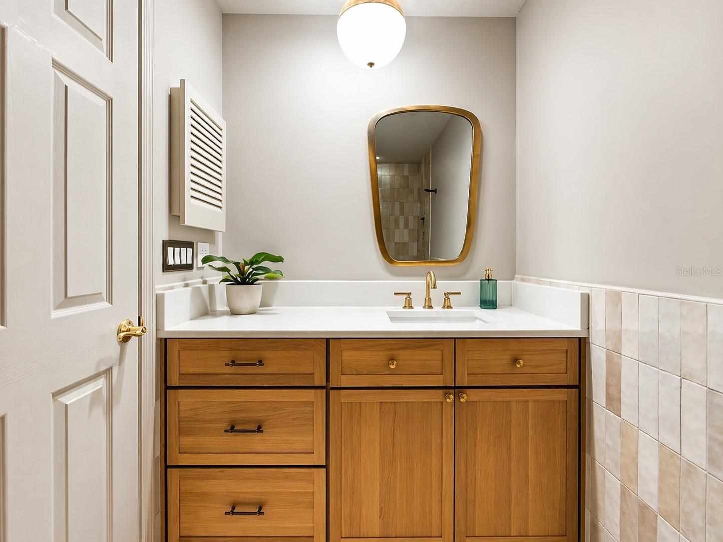 Image 13 of 17 For 15016 Maurine Cove Lane