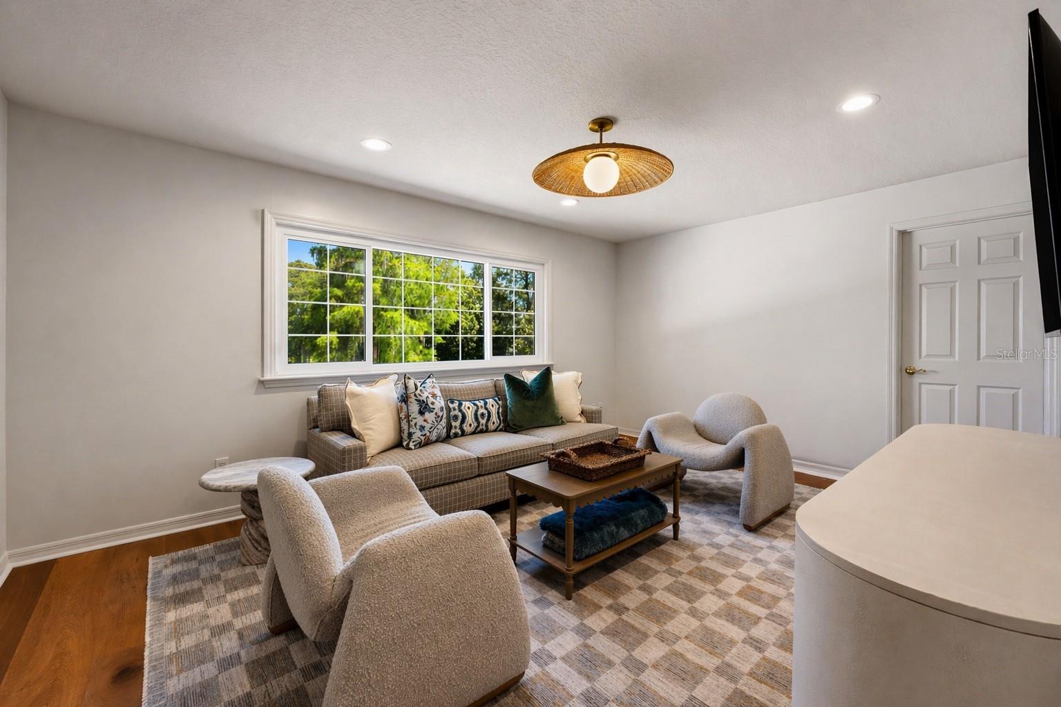 Image 15 of 17 For 15016 Maurine Cove Lane