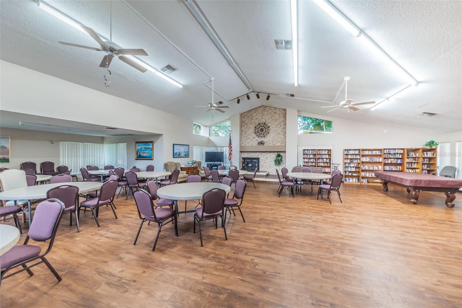 Listing photo id 21 for 1022 Bowsprit Lane 1022