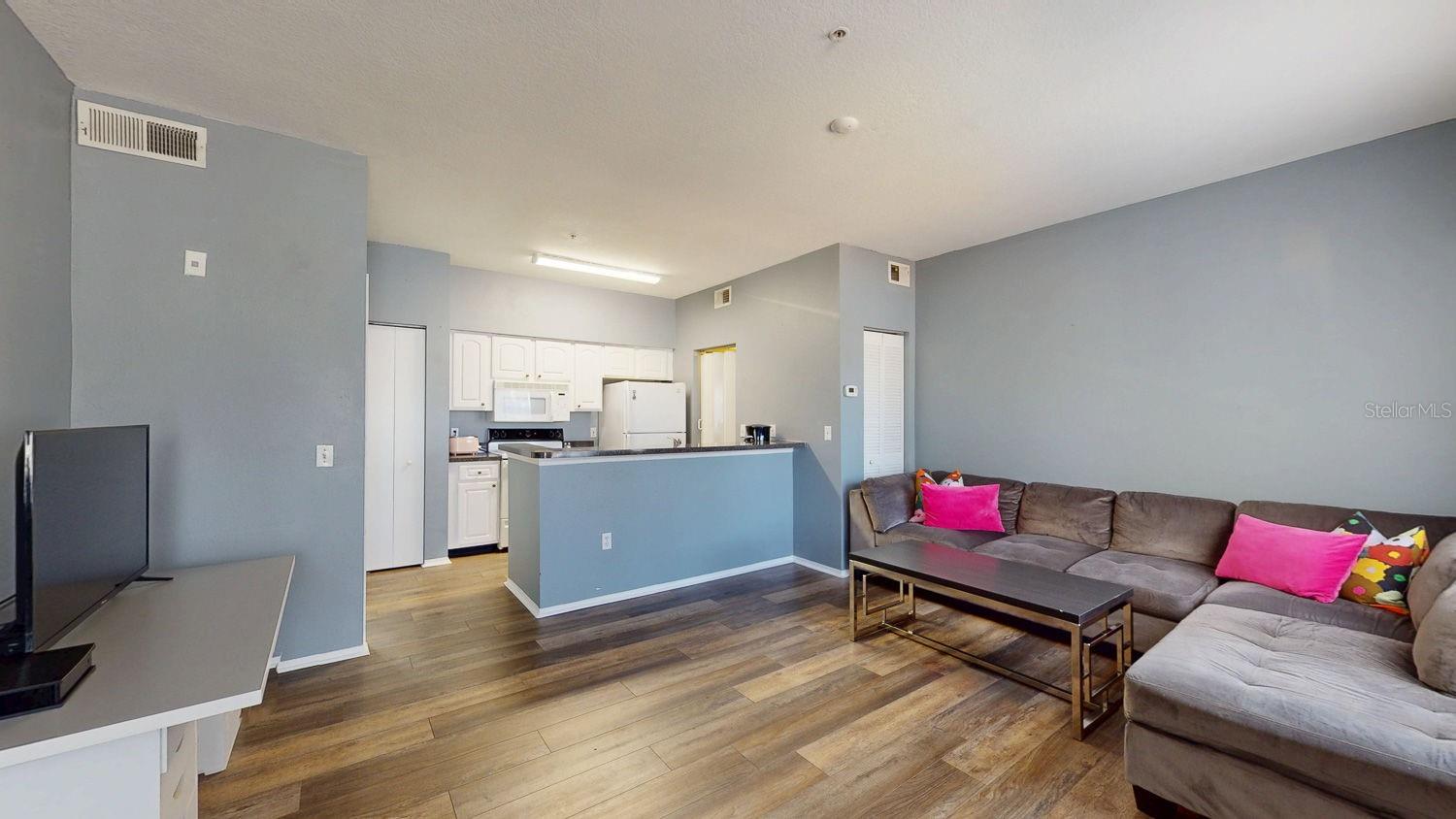 Image 3 of 24 For 10764 70th Avenue 2208