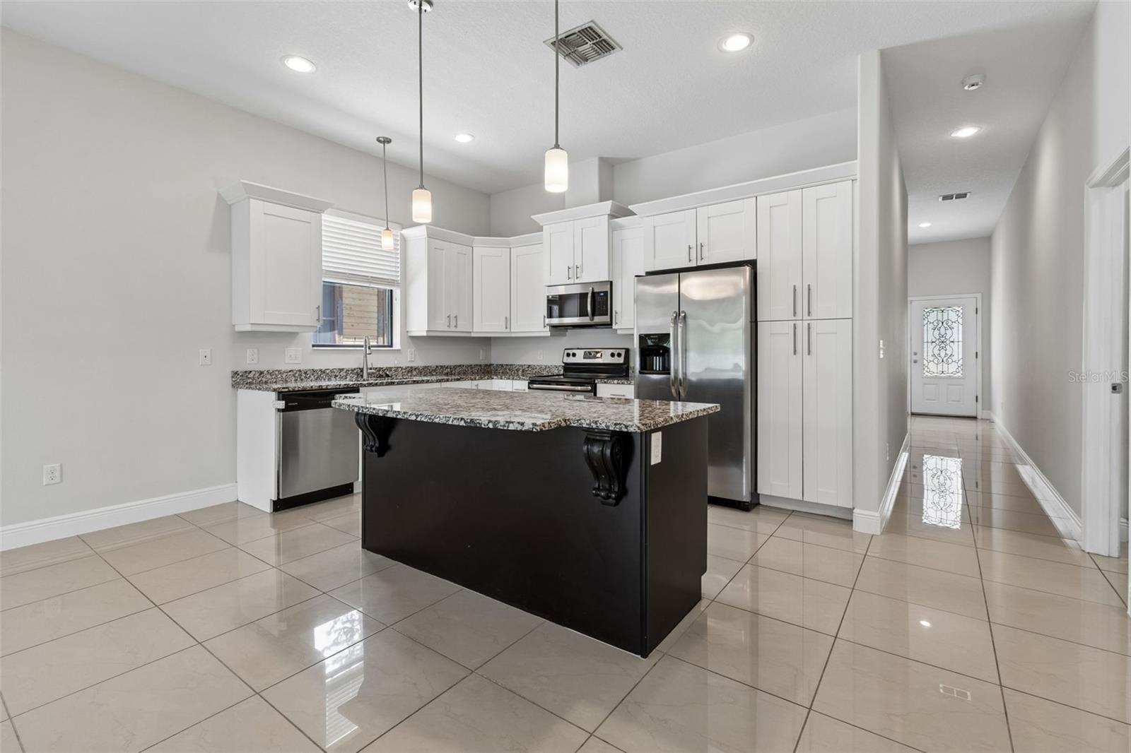 Image 13 of 38 For 2311 Aileen Street