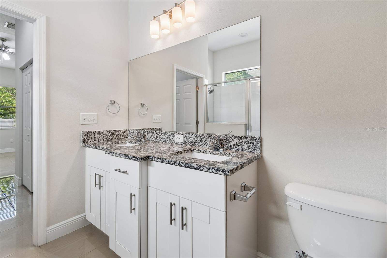 Image 26 of 38 For 2311 Aileen Street