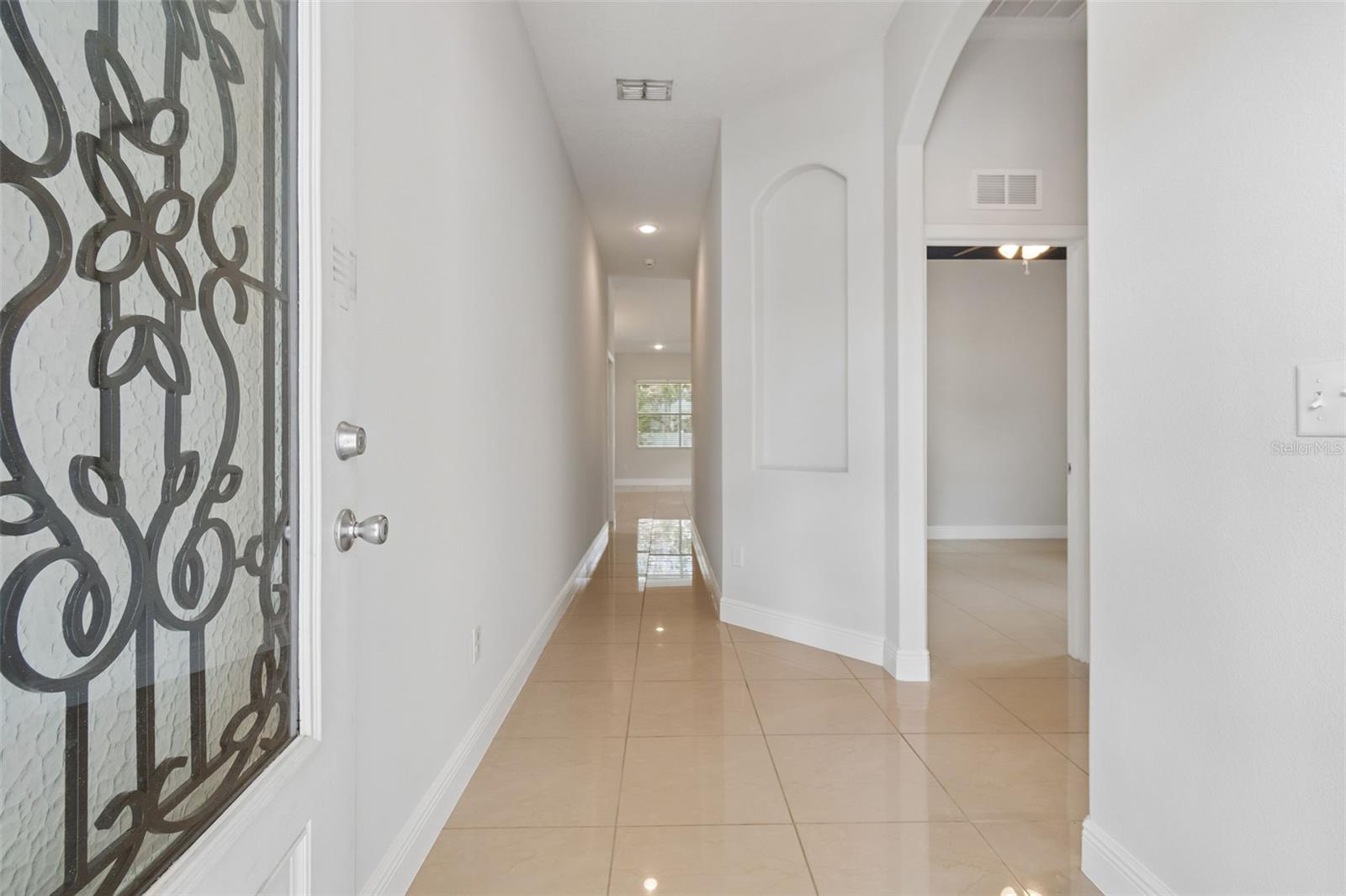 Image 3 of 38 For 2311 Aileen Street