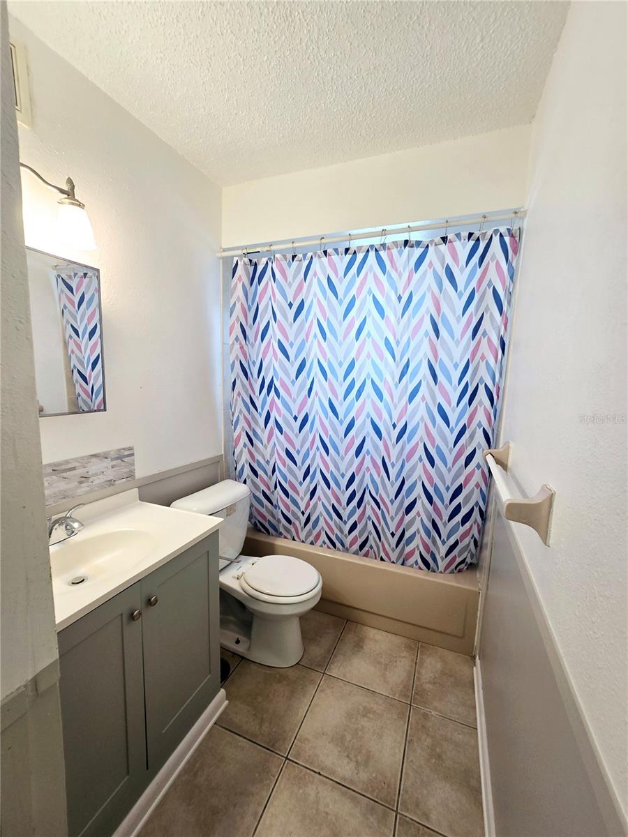 Image 7 of 19 For 773 9th Street K