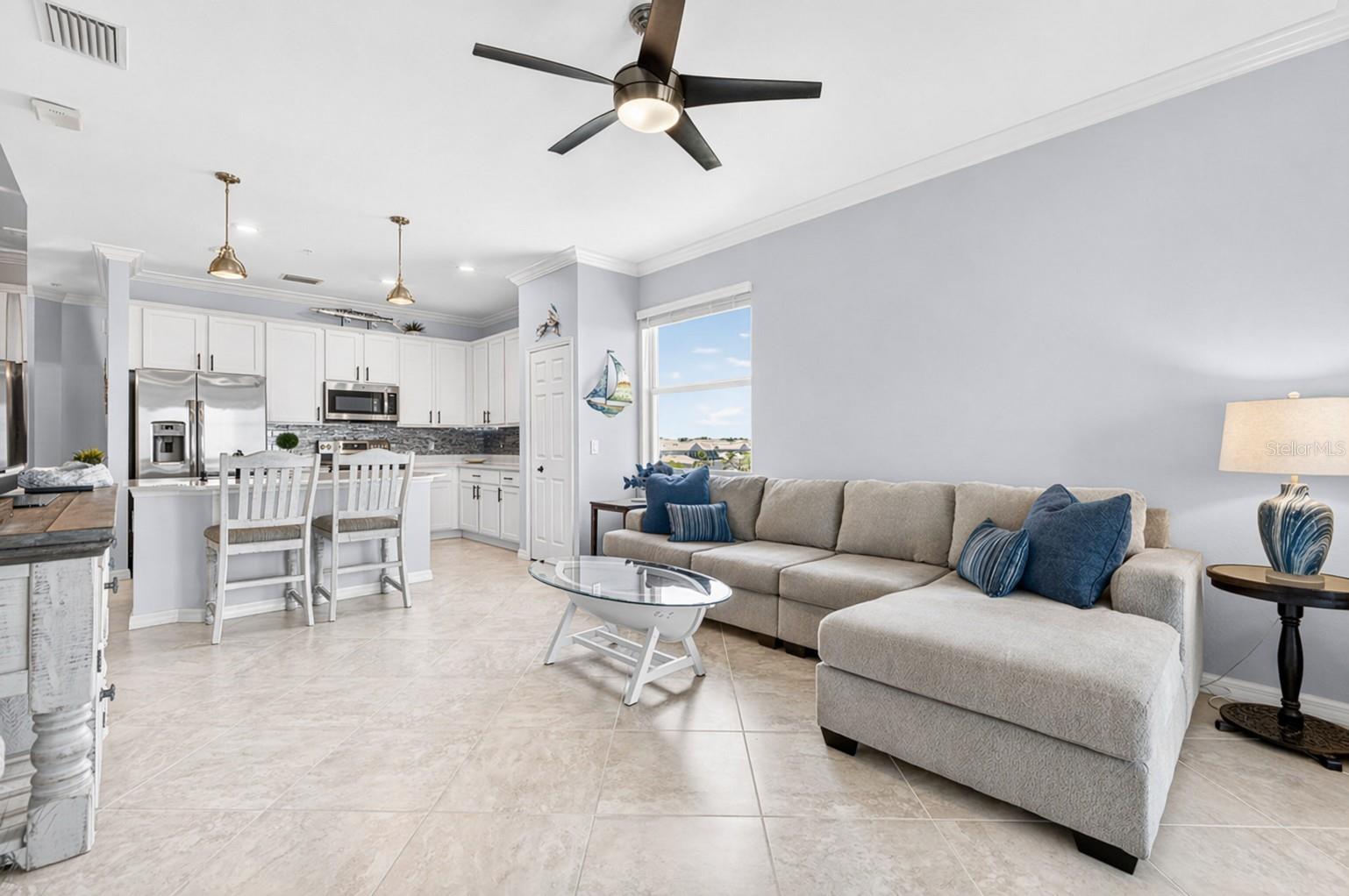 Image 14 of 52 For 1020 Tidewater Shores Loop  301