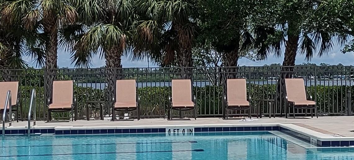 Image 41 of 52 For 1020 Tidewater Shores Loop  301