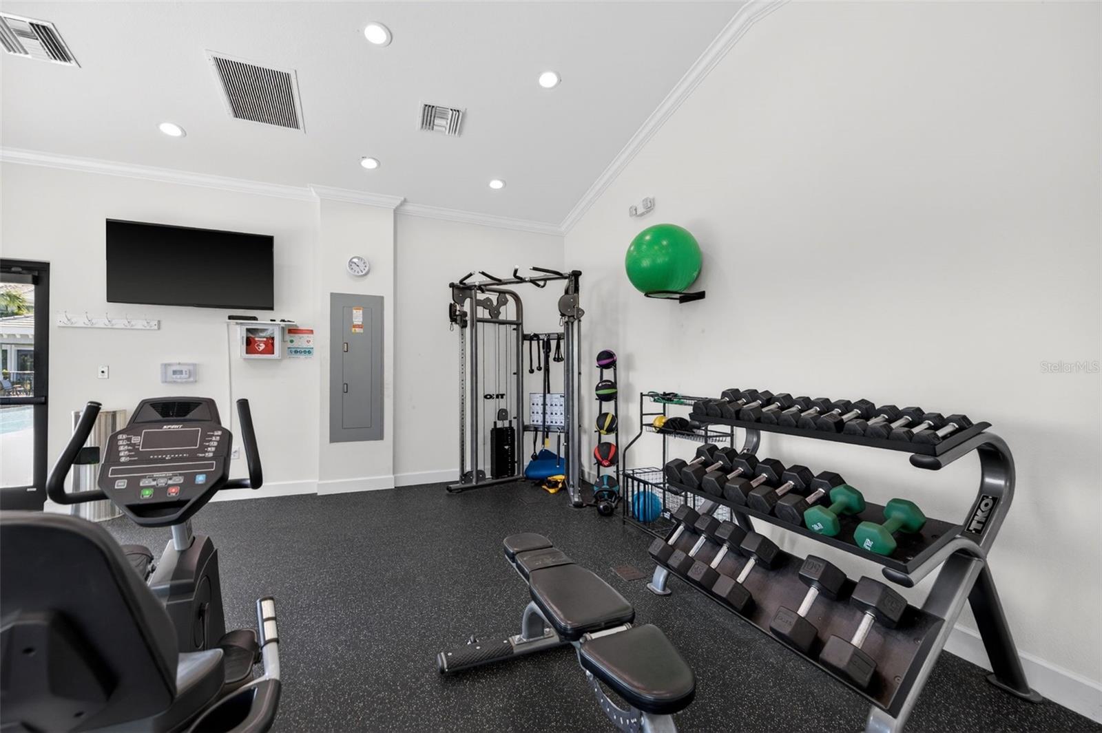 Image 42 of 52 For 1020 Tidewater Shores Loop  301