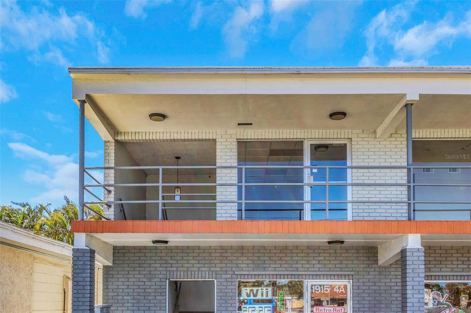 Image 3 of 4 For 1915 Bay Drive