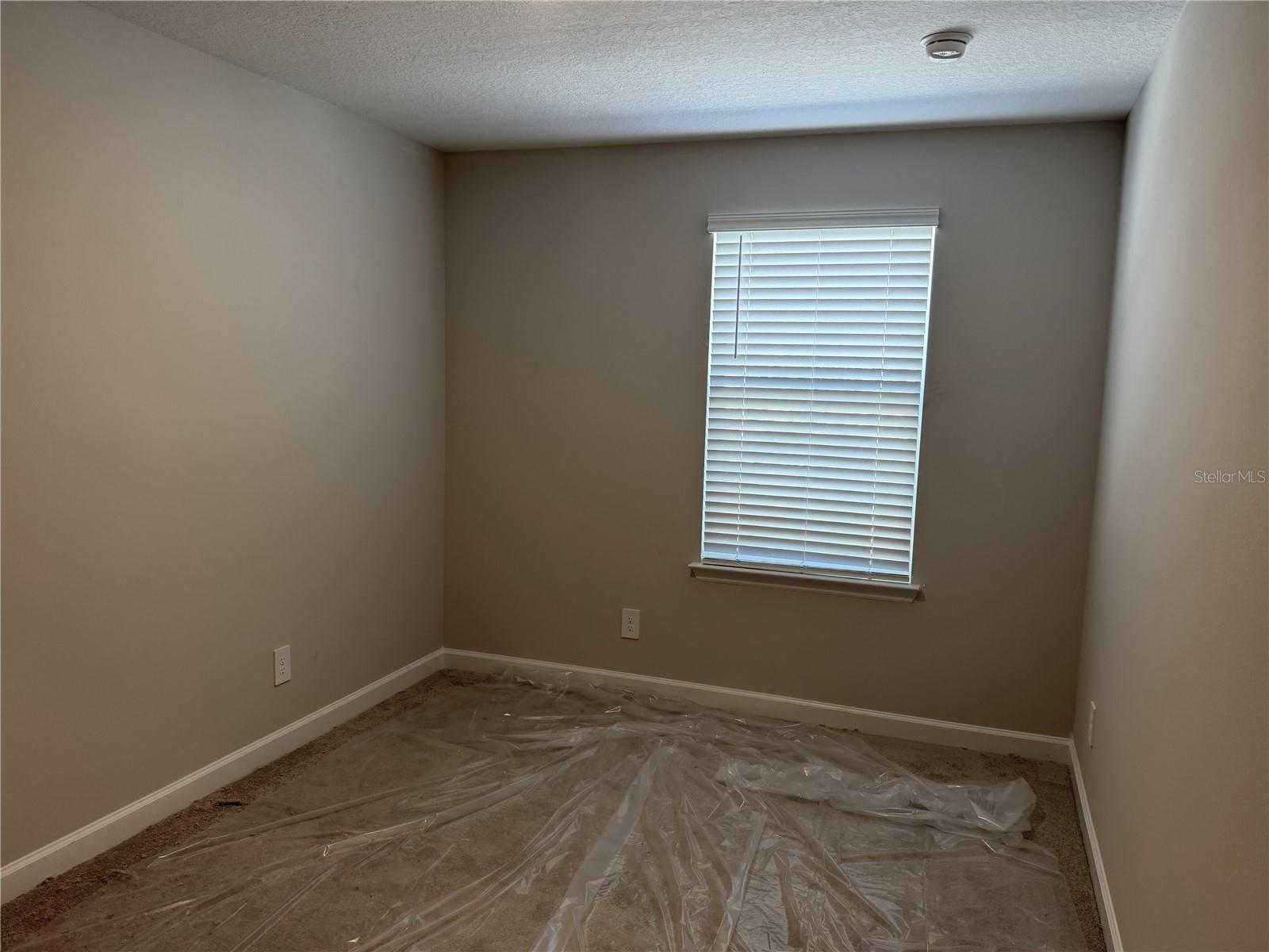 Image 15 of 25 For 7518 Deer Valley Circle