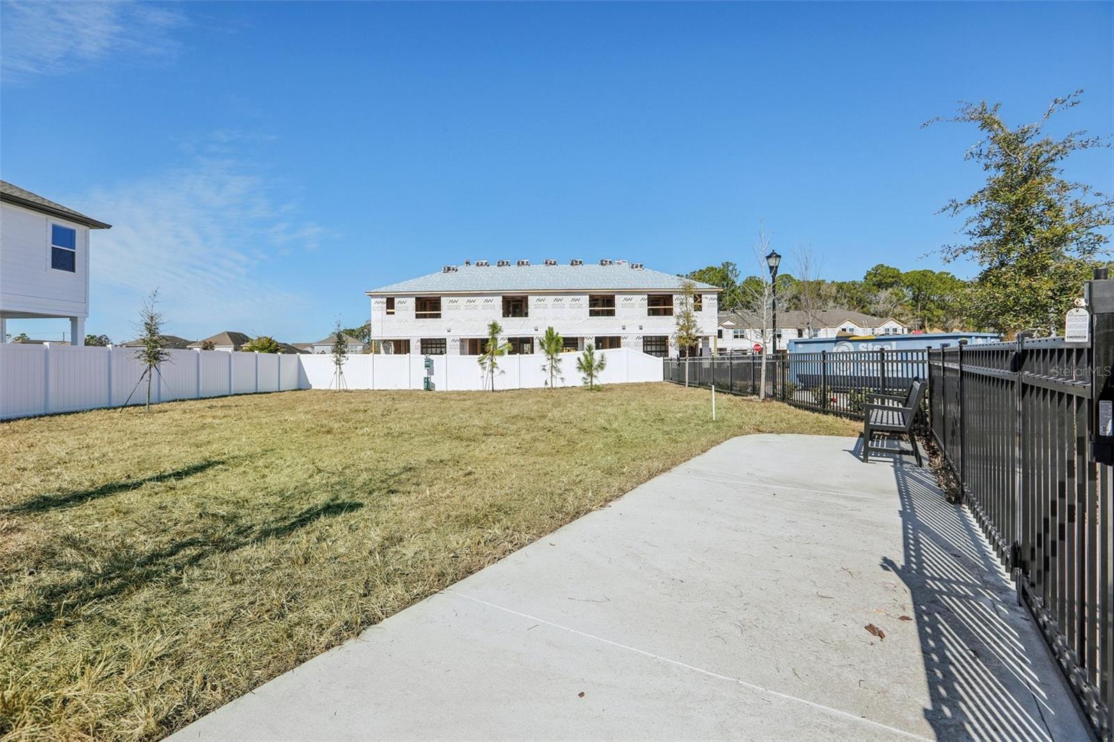 Image 21 of 25 For 7518 Deer Valley Circle