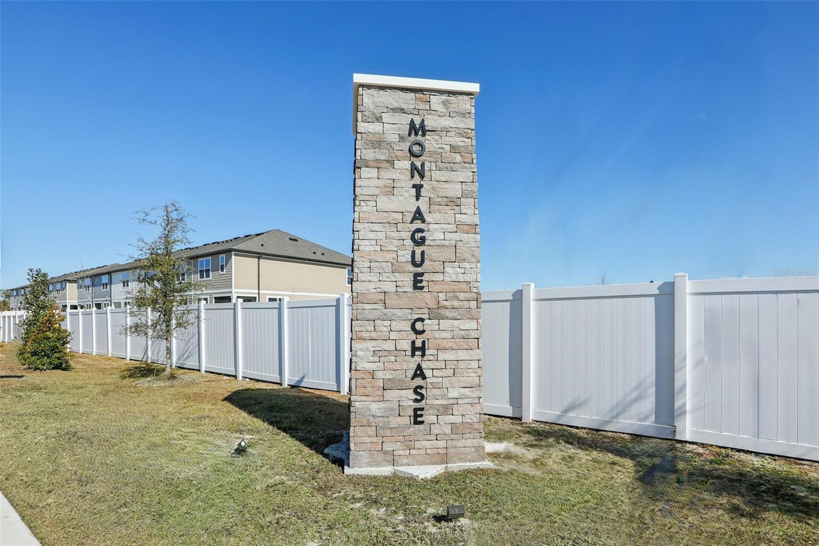 Image 22 of 25 For 7518 Deer Valley Circle