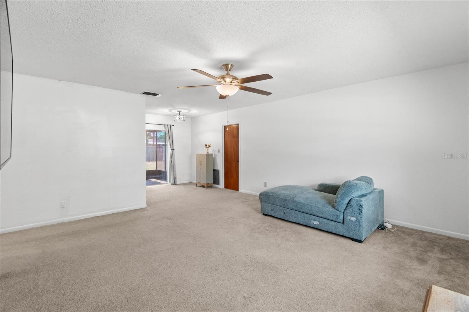 Image 4 of 35 For 8173 55th Street N