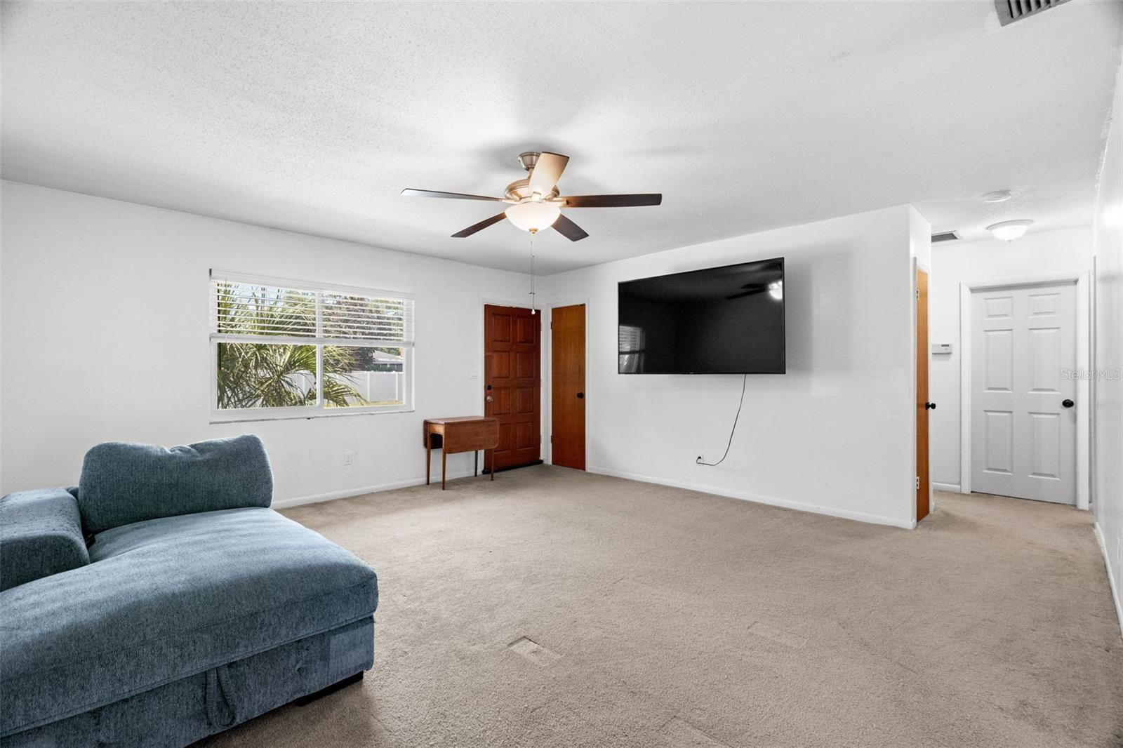 Image 5 of 35 For 8173 55th Street N