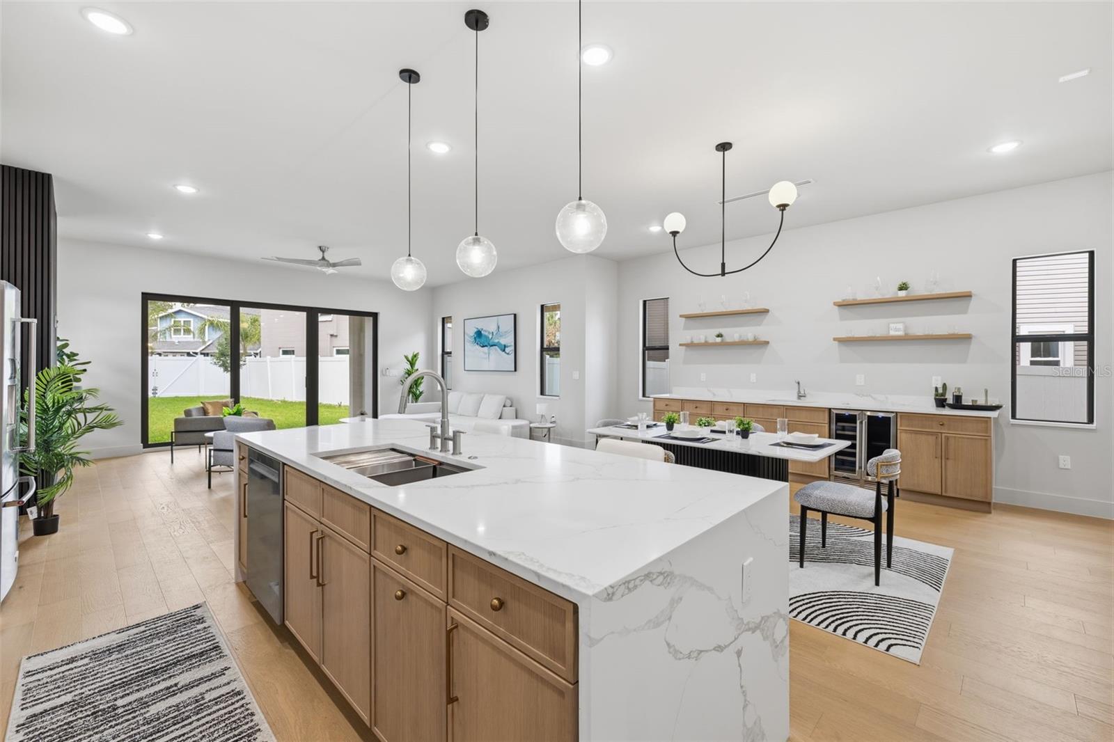 Image 13 of 46 For 2301 Ridgewood Avenue