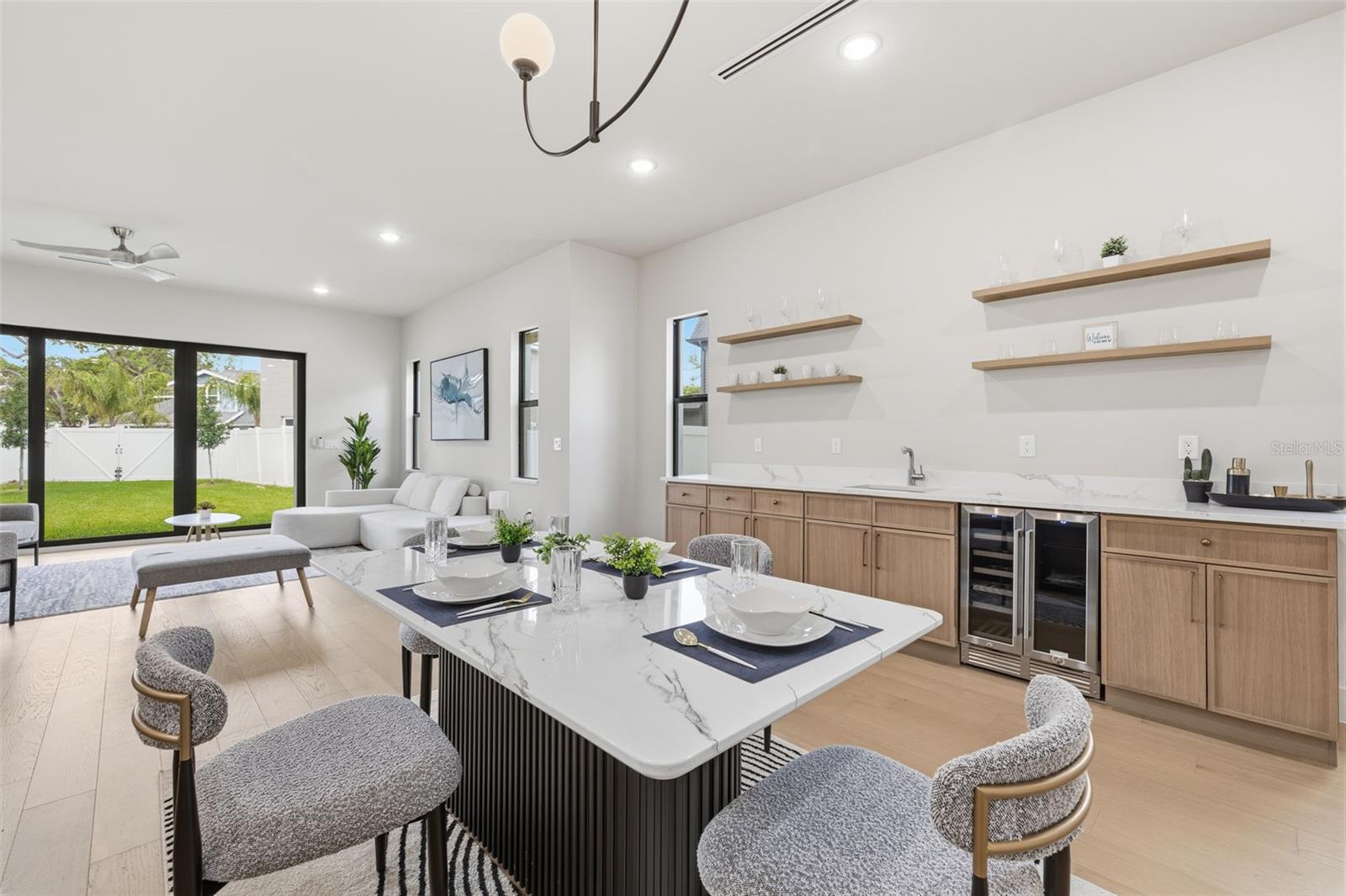 Image 14 of 46 For 2301 Ridgewood Avenue