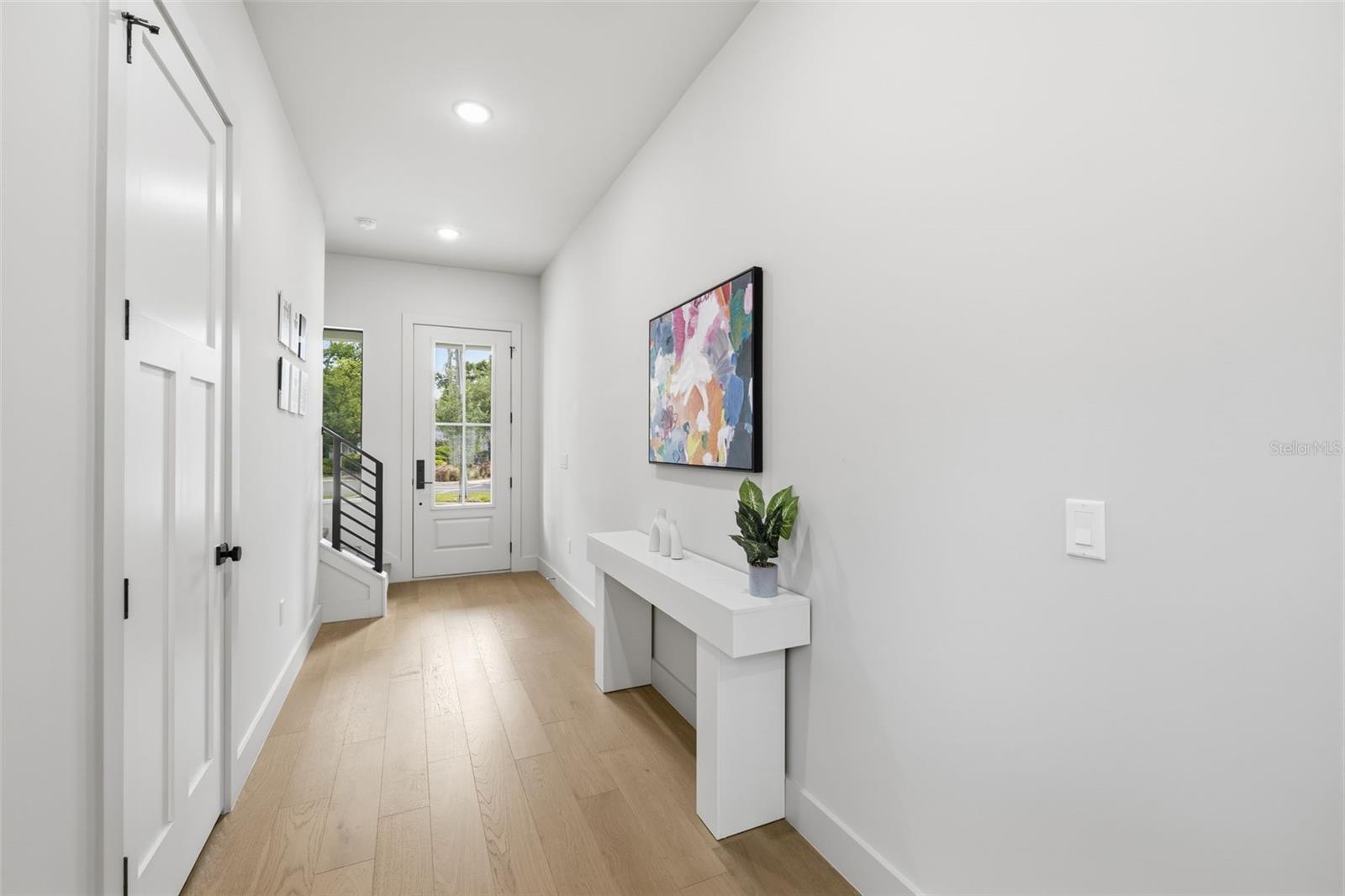 Image 16 of 46 For 2301 Ridgewood Avenue