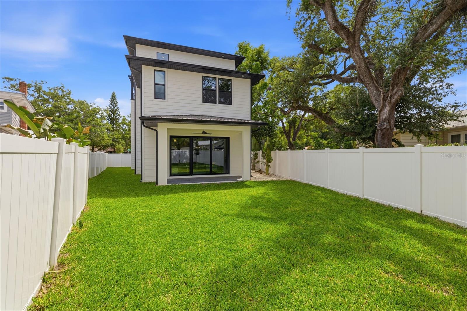 Image 40 of 46 For 2301 Ridgewood Avenue