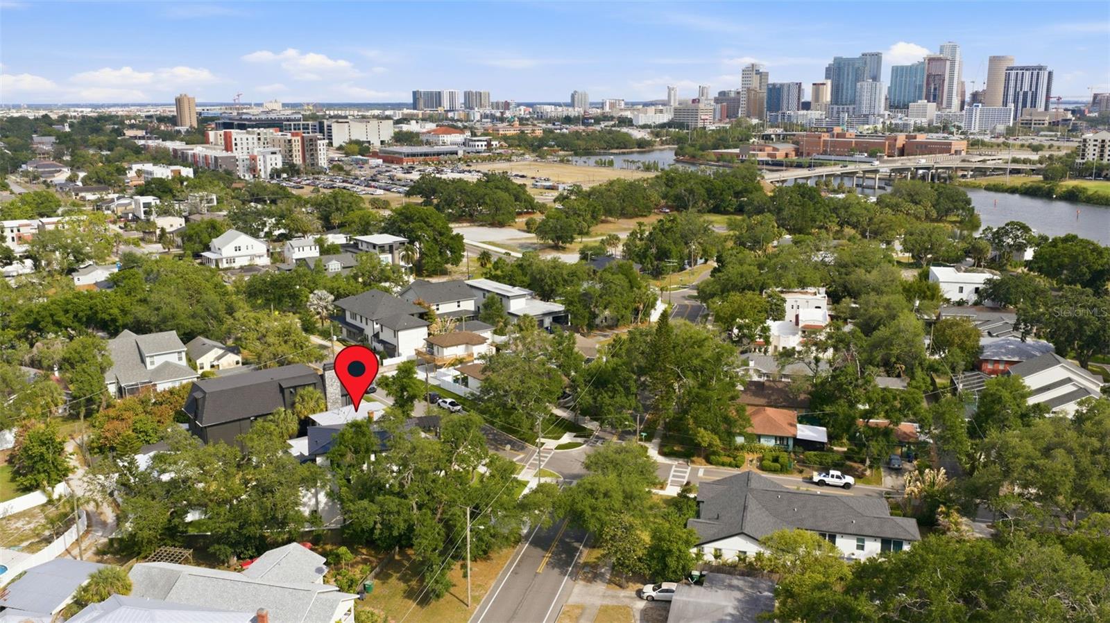 Image 42 of 46 For 2301 Ridgewood Avenue