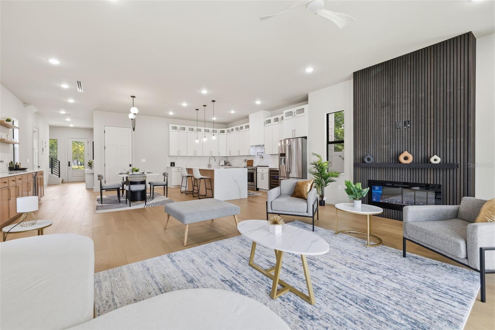 Image 5 of 46 For 2301 Ridgewood Avenue