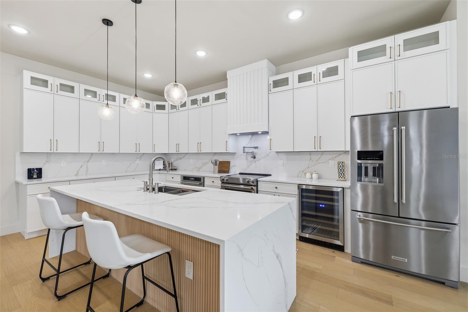 Image 9 of 46 For 2301 Ridgewood Avenue