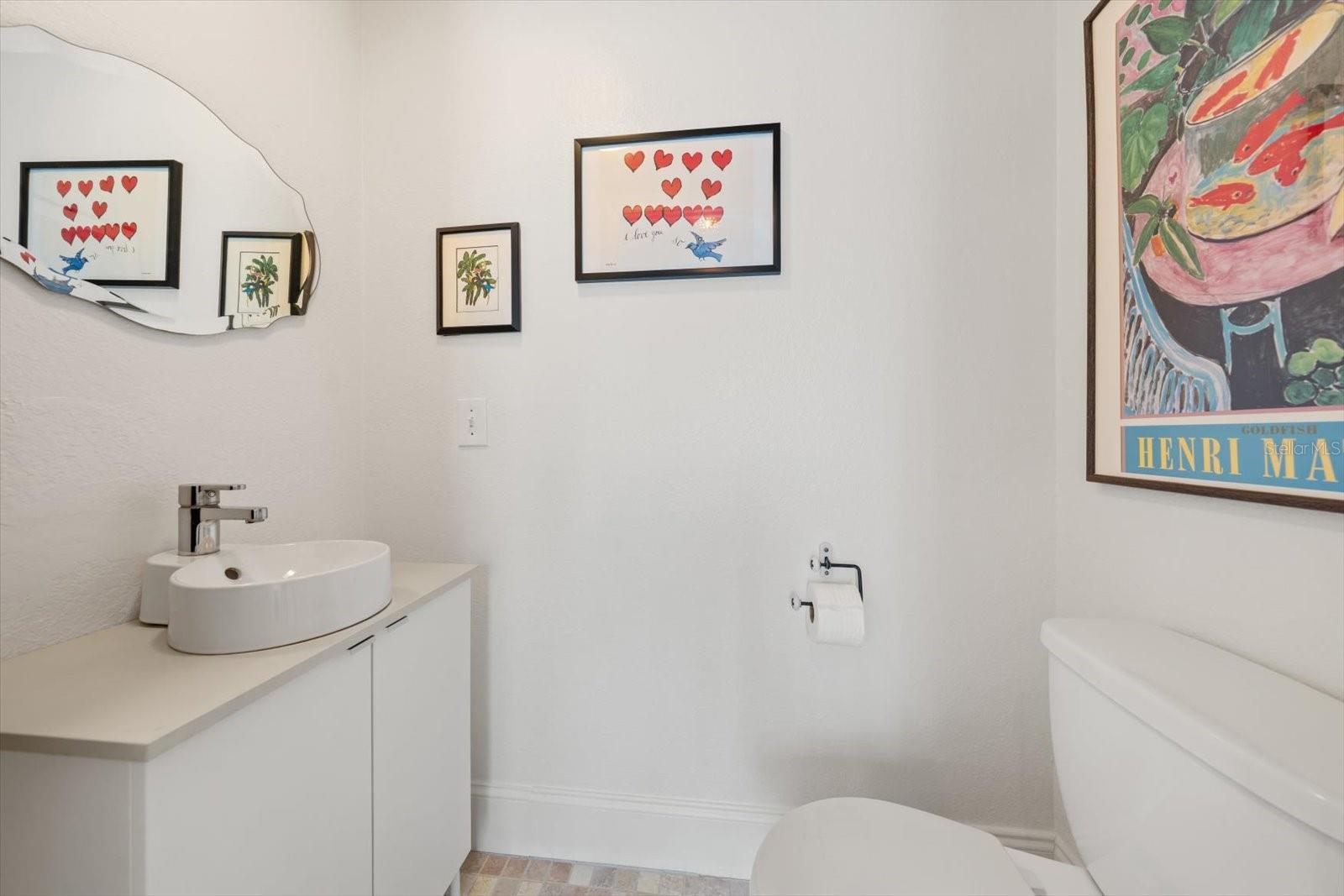 Listing photo id 13 for 236 Shore Drive