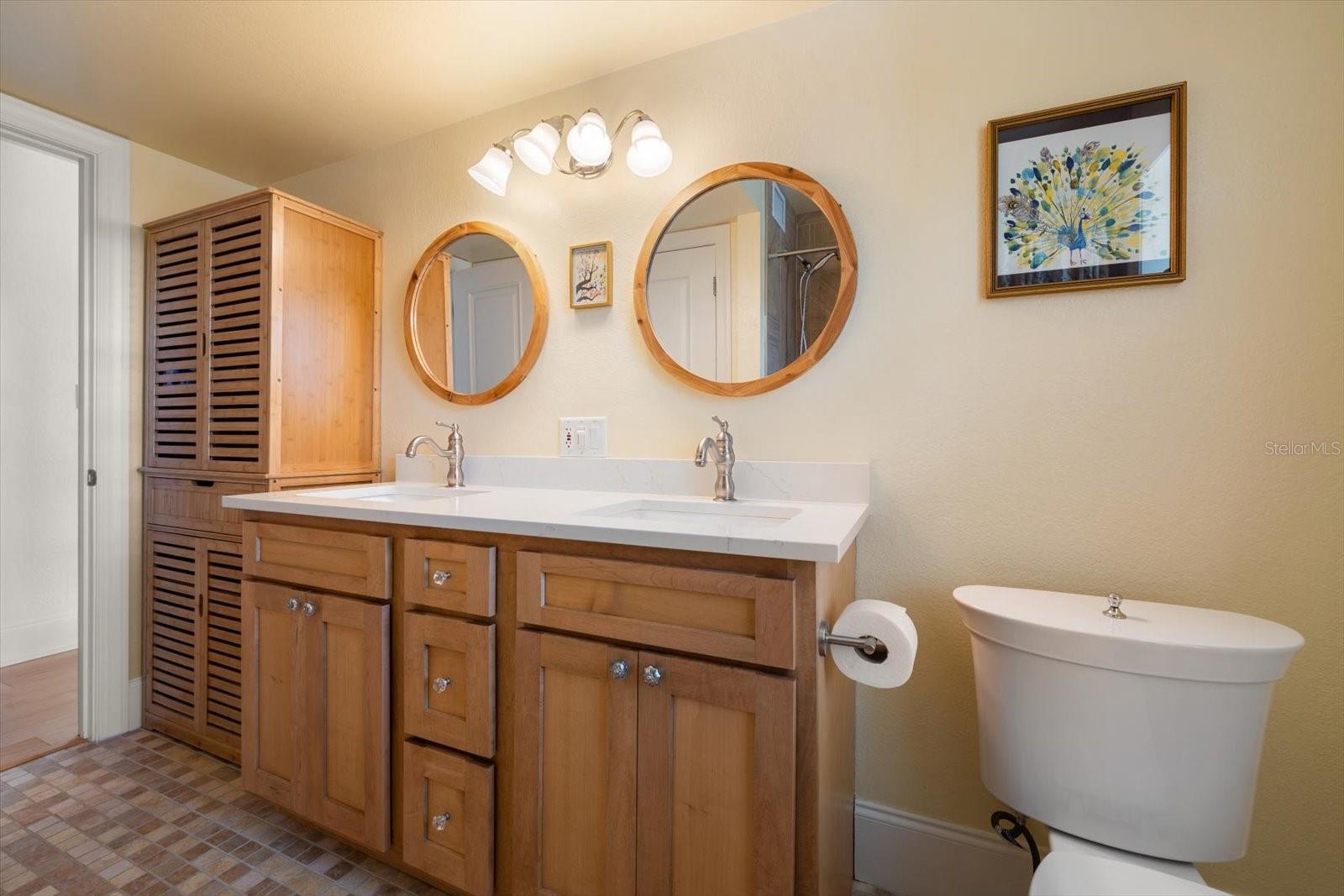 Listing photo id 20 for 236 Shore Drive